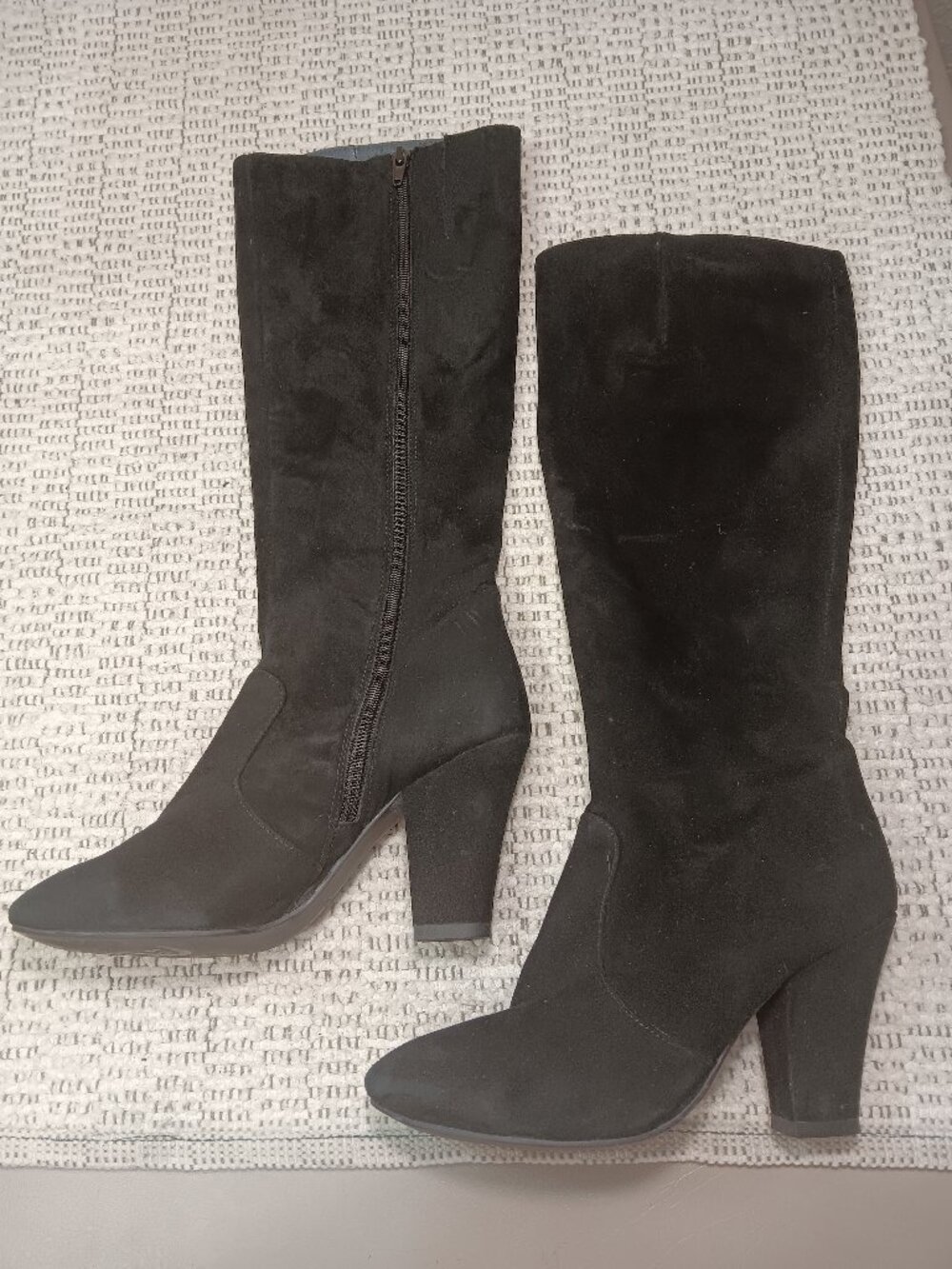Staccato Women's Black Suede Heeled Knee Boots sz 6 US